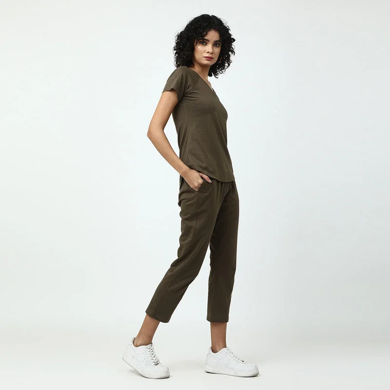 saltpetre-women-loungewear-set-organic-cotton-olive-green-spwwt23_olv_p8_olv_xxs-140823