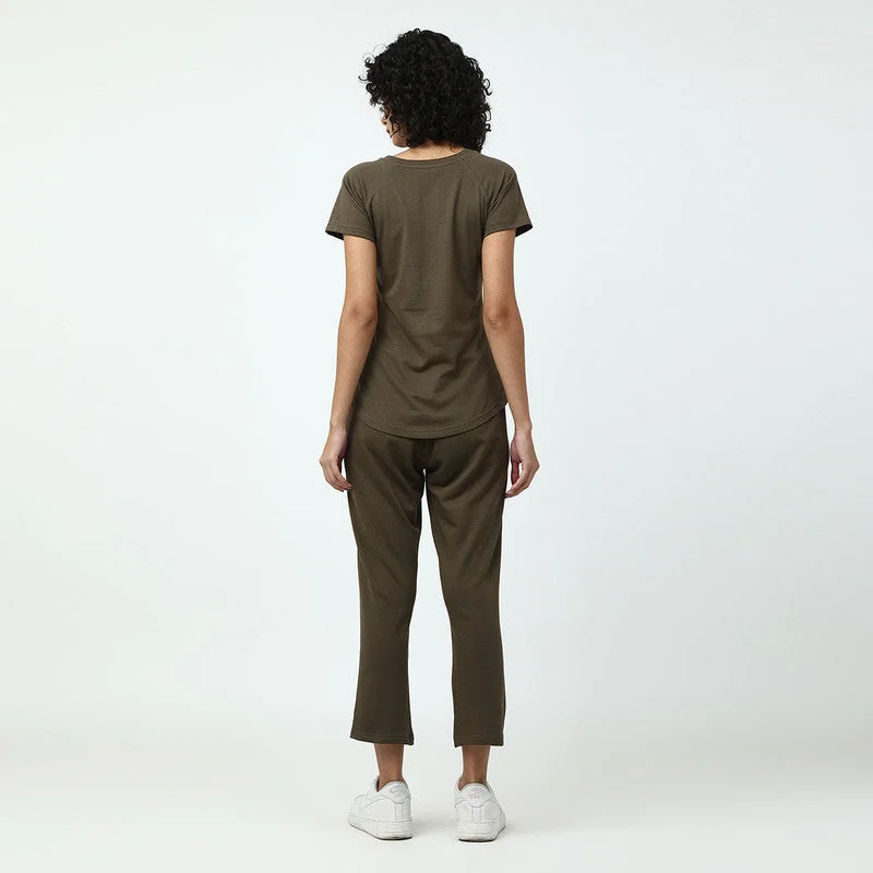 saltpetre-women-loungewear-set-organic-cotton-olive-green-spwwt23_olv_p8_olv_xxs-140823