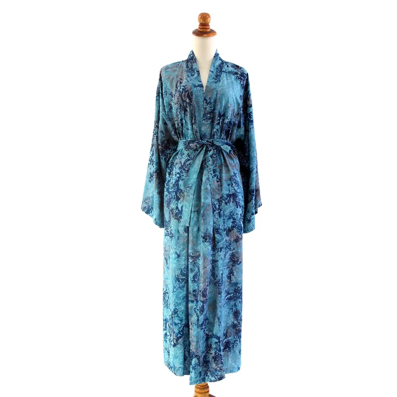 sapphire-dreams-patterned-robe