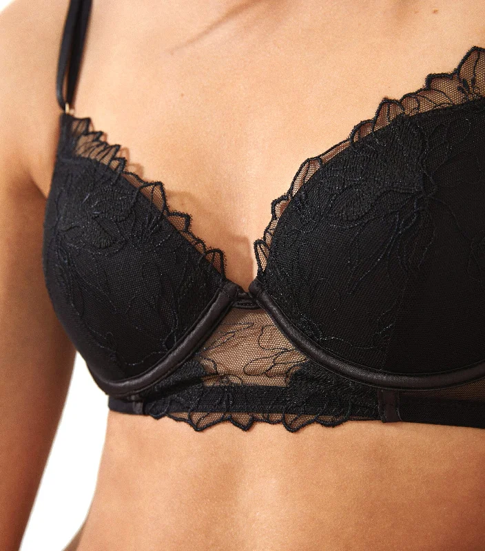 Beautiful Classic Embroidered Bra Black