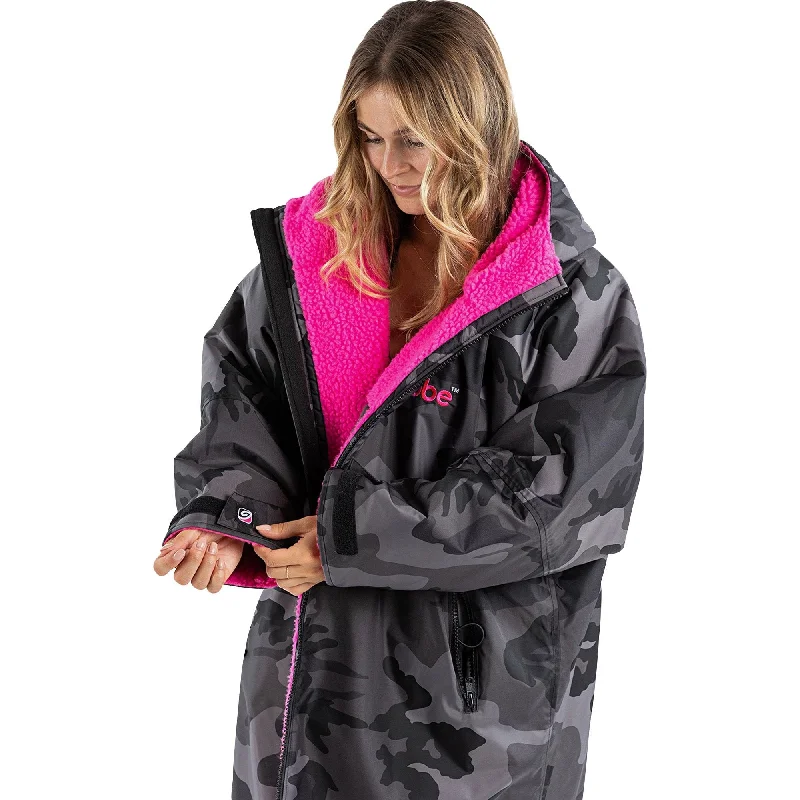 Dryrobe Advance Long Sleeve Changing Robe - Black Camo