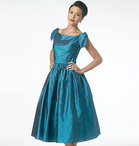 Feminine & refinedButterick 5708 Misses' Dress Pattern | Easy | Vintage
