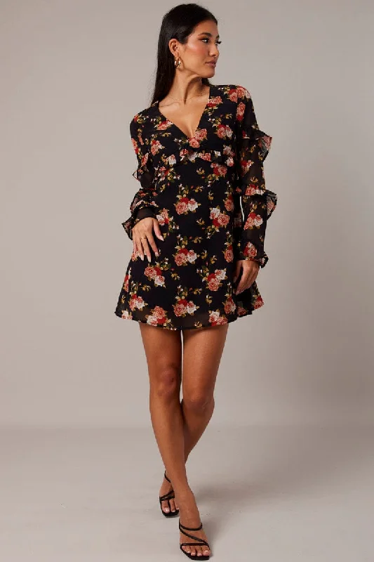 Nordic-inspiredBlack Floral Smock Dress Ruffle Sleeve Dress
