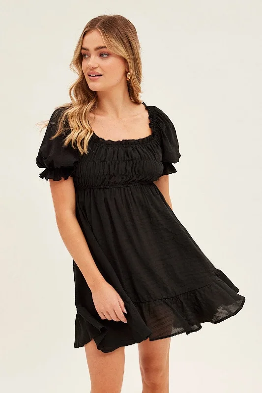 Laid-back edgyBlack Gathered Bust Skater Dress