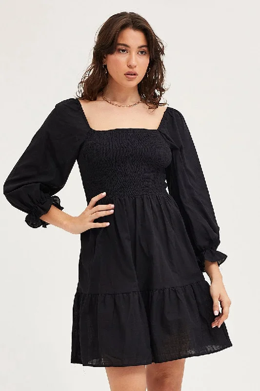Soft rufflesBlack Skater Dress Puff Sleeve Mini