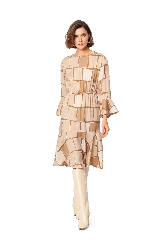 Pure & simpleBurda Tunic Top and Dress 6060