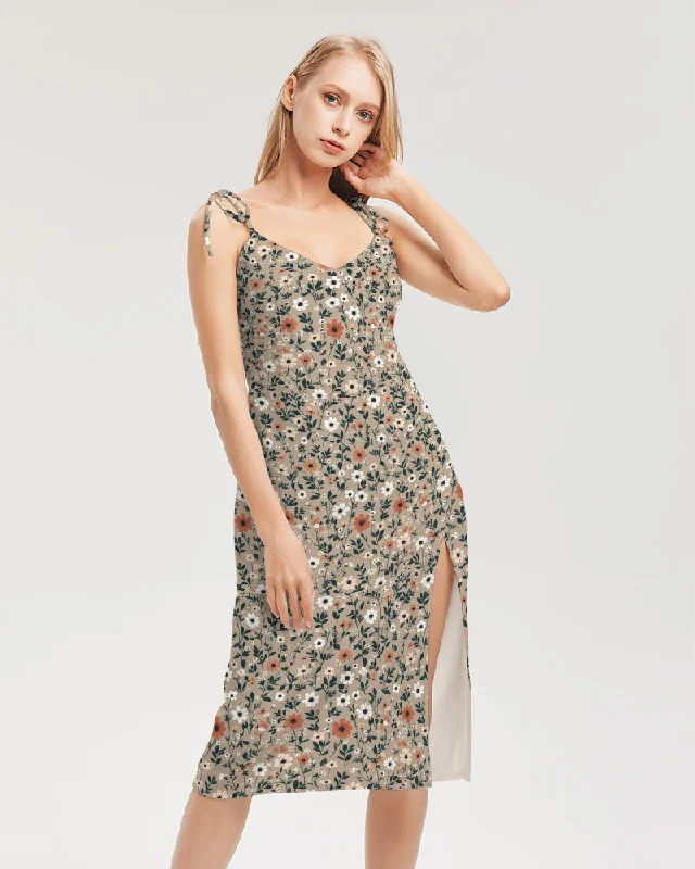 Monochrome-coolBusy and pretty Women's All-Over Print Tie Strap Split Dress
