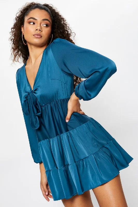 FashionableGreen Tie Front Skater Dress