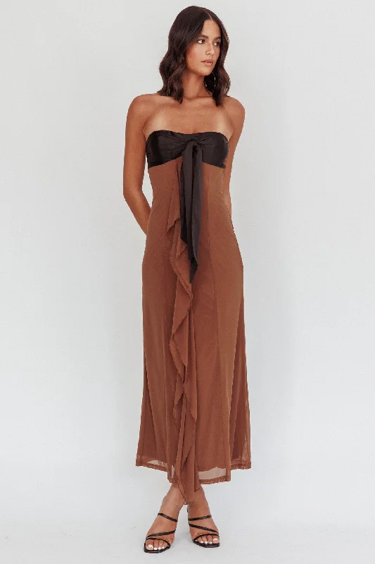 Simple-silhouettesKeep Her Wild Strapless Tied Bust Dress Cedar