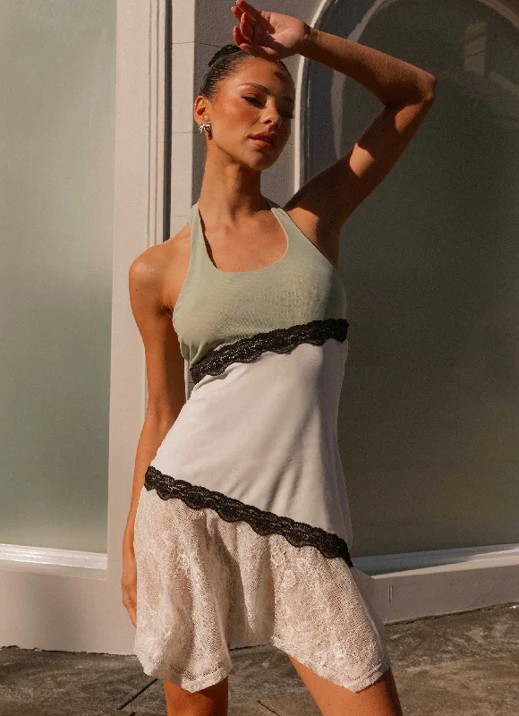 Romantic vintageLike It is Mini Dress - Multi