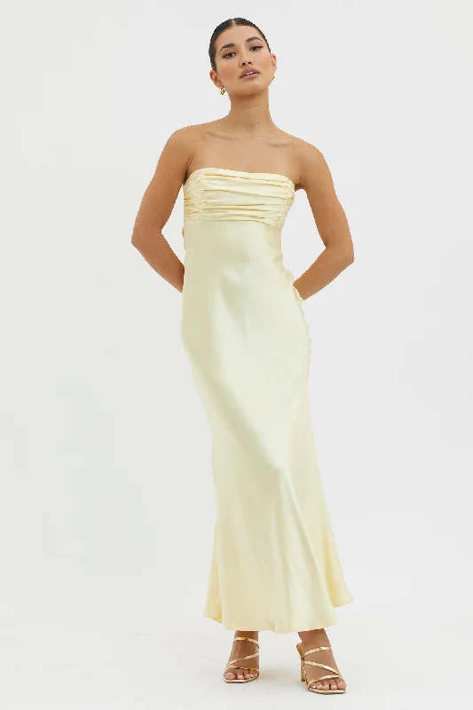 Monochromatic-styleMoon Song Strapless Laced Back Dress Sun