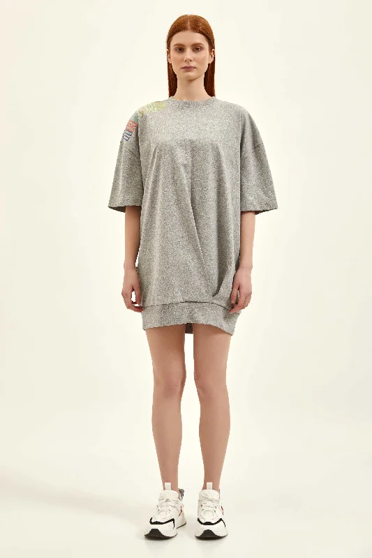 Earthy eleganceRECYCLED PLEAT DETAILED TOP DRESS IN GREY CHROME