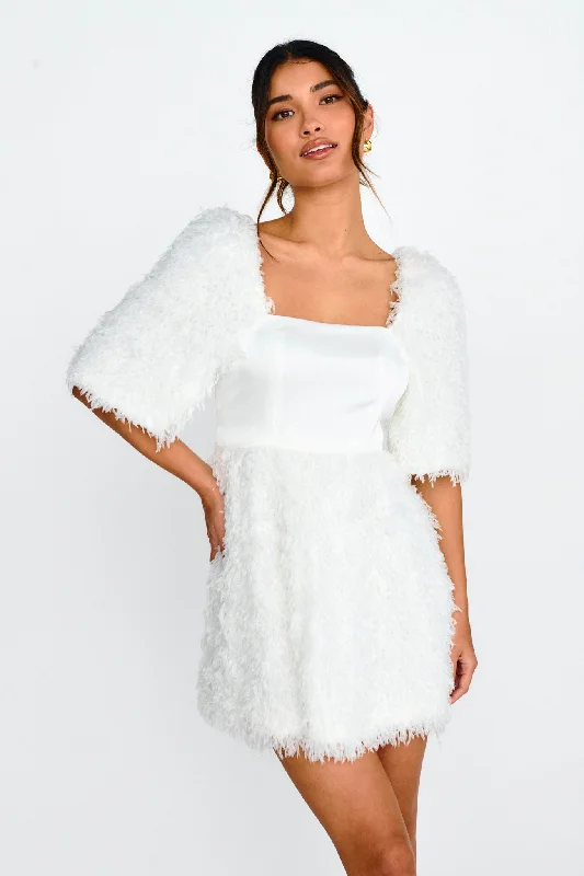 High-end-inspiredSnowflake Fuzzy Mini Dress Off White