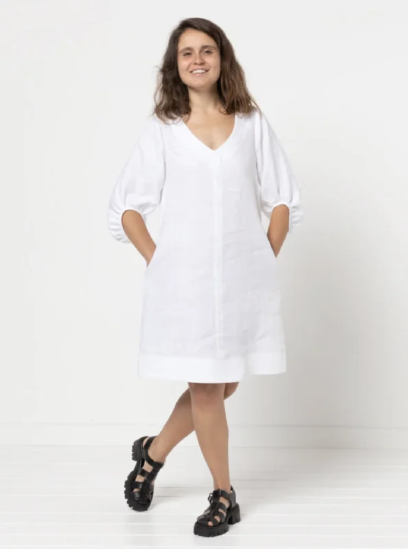 Off-the-shoulder eleganceStyle Arc Zalia Woven Top and Dress