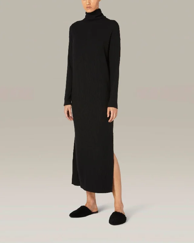 Ultra-modernSweater Rib Turtleneck Sheathe Dress In Black