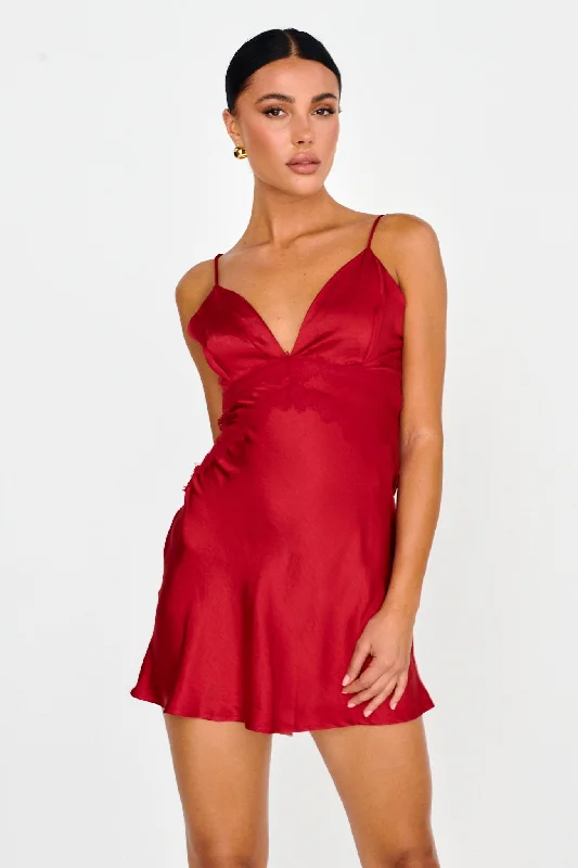 Flowy & free-spiritedTheriz Lace Trim Cami Mini Dress Red