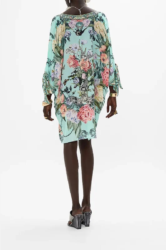 Monochrome-coolTie Sleeve Short V-Neck Kaftan in Petal Promise Land
