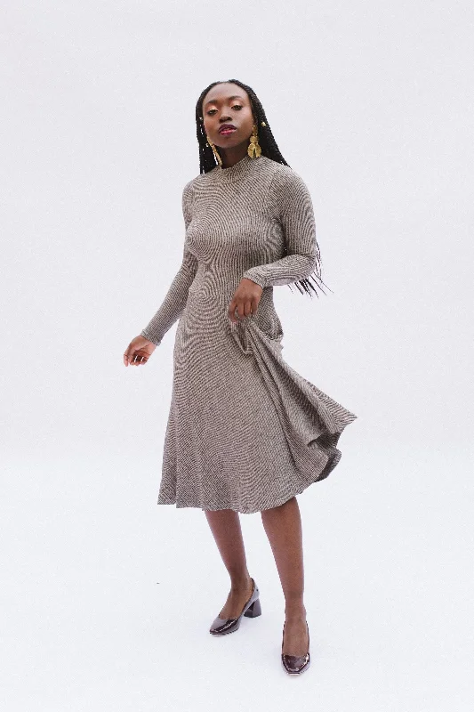 Denim-detailedVictory Patterns Frances T-shirt and Dress