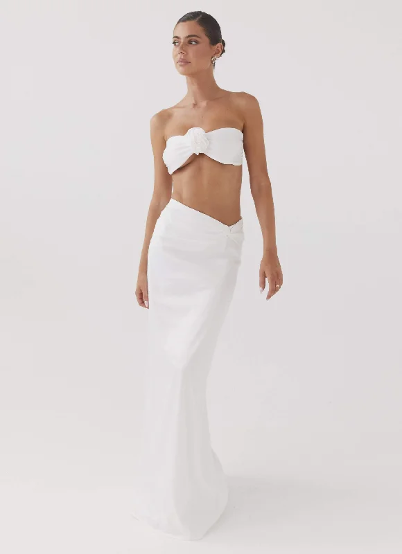 Deep-V allureCrescent Light Twist Maxi Skirt - Ivory