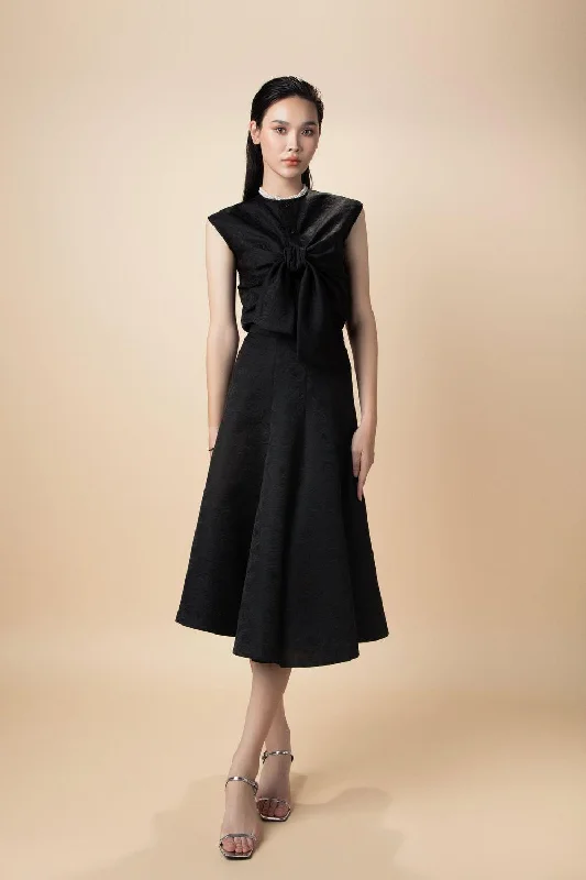 Delicate embroideryEvie A-line Flared Brocade Midi Skirt