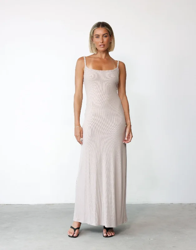 IconicHelia Maxi Dress (Shell)