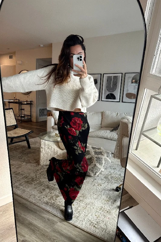 Business-chicJulia Red Rose Mesh Maxi Skirt