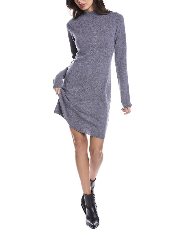 Laid-back luxeKier + J Cashmere Sweaterdress