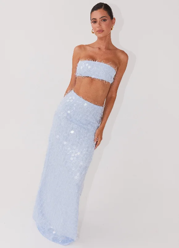 Statement-making glamourKyleigh Textured Sequin Maxi Skirt - Lavender Mist