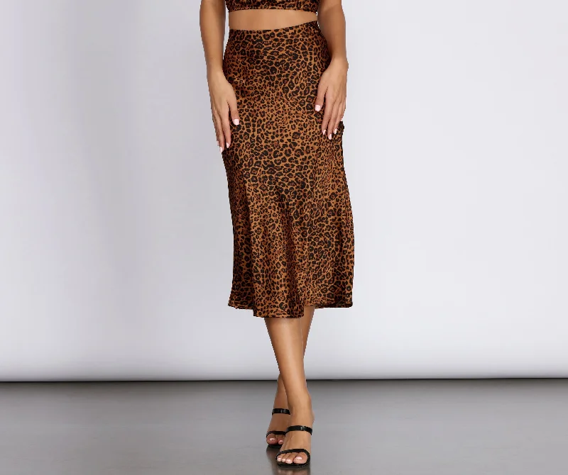 Elegant simplicityLeopard Flare Midi Skirt