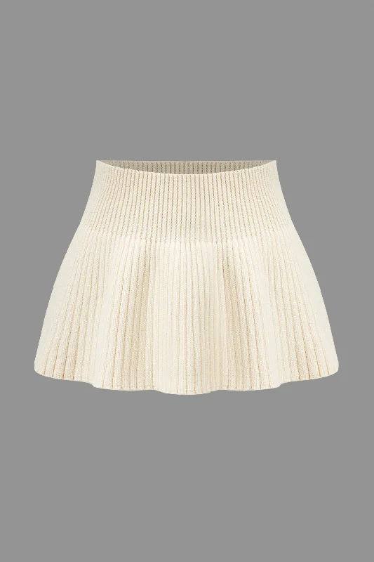 Fashion-forwardRibbed Knit Flared Mini Skirt