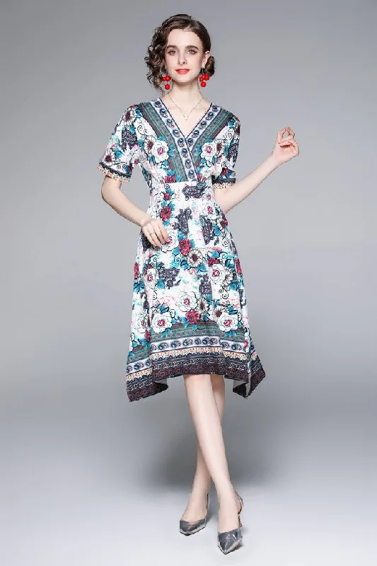 StrikingMulticolor Day A-line V-neck Short Sleeve Knee Printed Dress