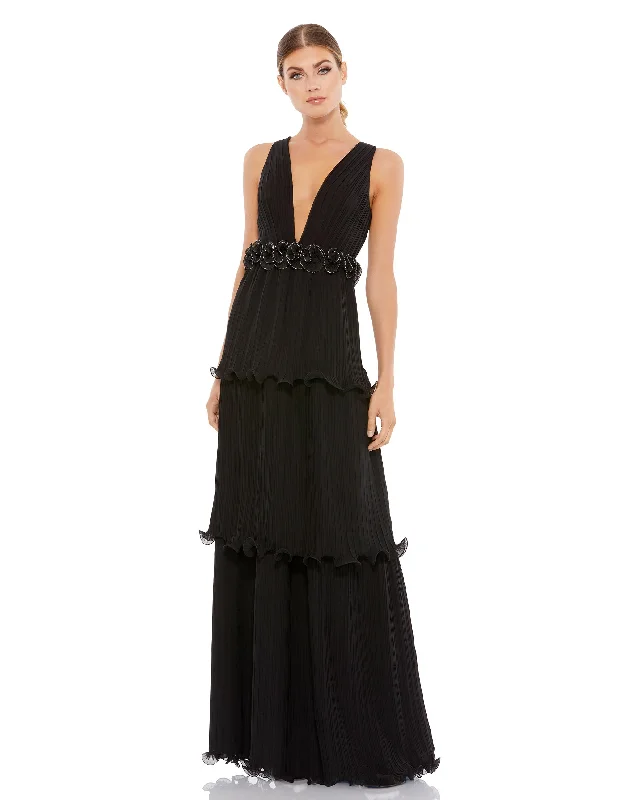 Graphic-heavyRosette Ruffle Layered Maxi Dress