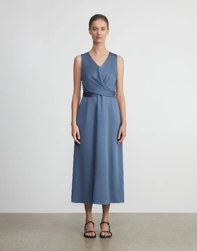 Figure-huggingSatin Flared Dress