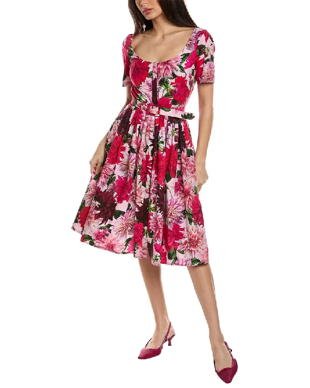Rocker-chicOscar de la Renta Belted Shirtdress