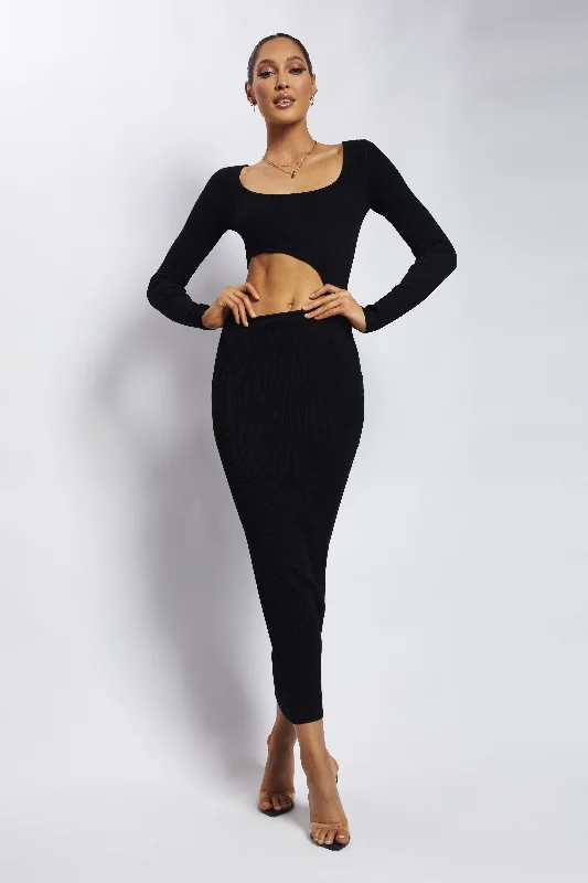Function-meets-styleGaia Cut Out Asymmetric Knitted Midi Dress - Black