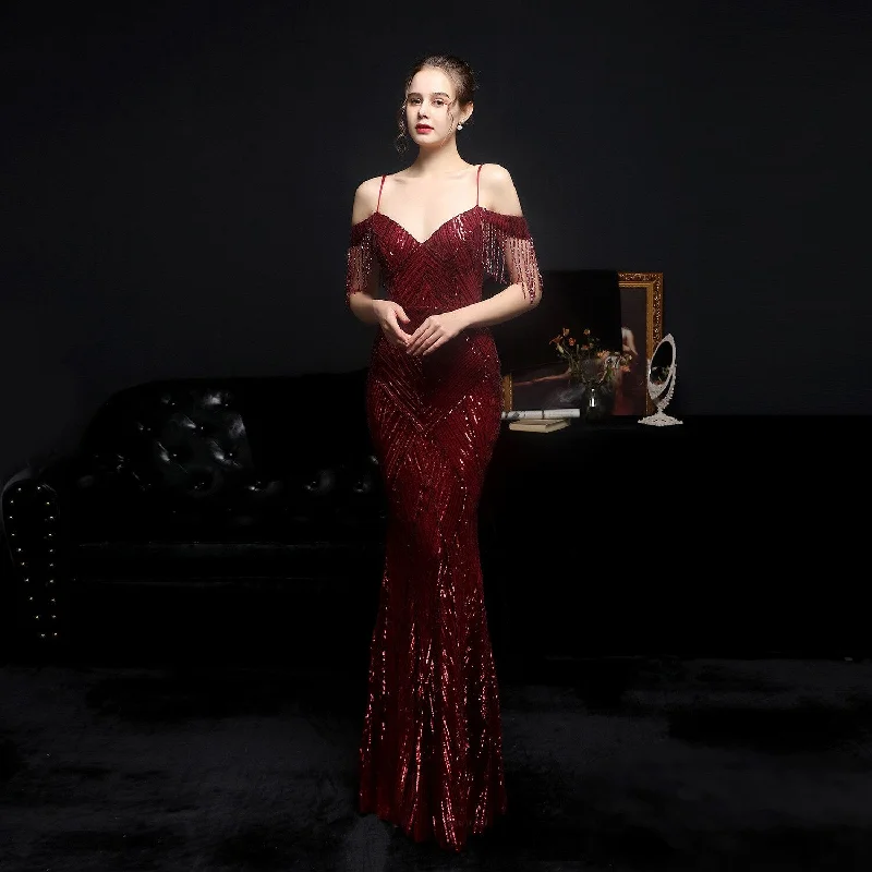 Classic-minimalismWomen Elegant Off Shoulder Dress