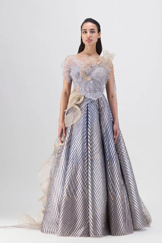 Goddess-likeSand Corded Coral Flared Gown