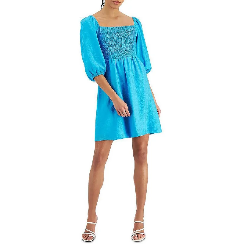 Dark-feminineBar III Womens Smocked Knee-Length Shift Dress
