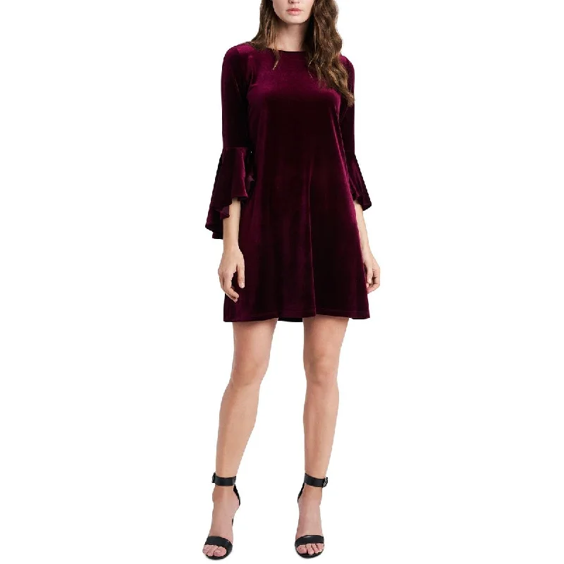 Effortless sophisticationMSK Womens Velvet Solid Shift Dress
