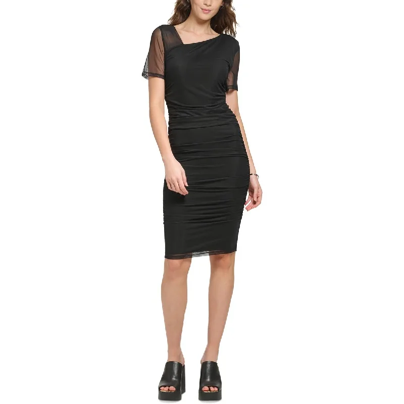 Powerfully feminineDKNY Womens Ruched  Bodycon Dress