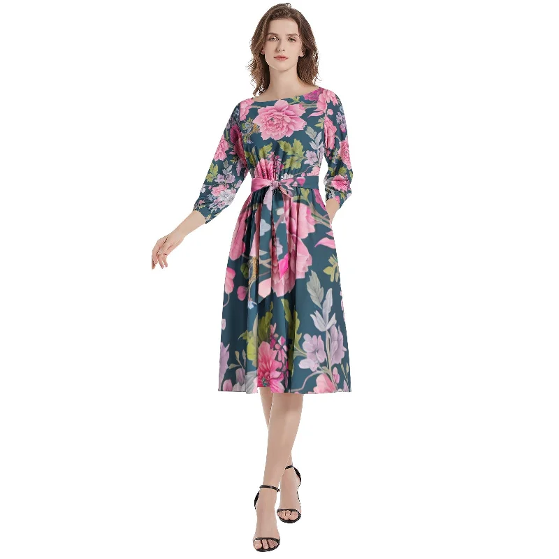 Street-style-iconBoat Neck Belted Flared Dress
