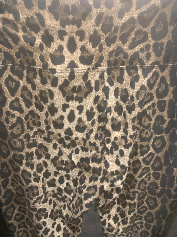 ParisianLeopard Flared Leggings