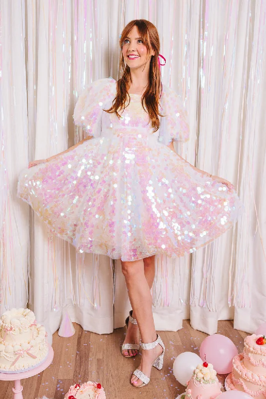 Athleisure-inspiredShimmer Dress