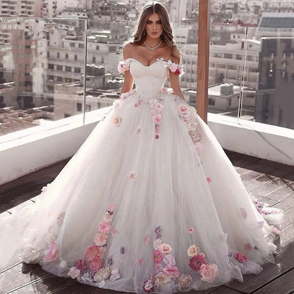 Street-futurismWedding Dresses Sweetheart Off Shoulder Sweep Train Bridal Gown Plus Size Street-futurismWedding Dresses Sweetheart Off Shoulder Sweep Train Bridal Gown Plus Size