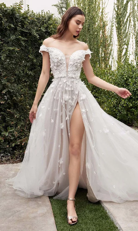 Daring yet classyAndrea and Leo A1038W