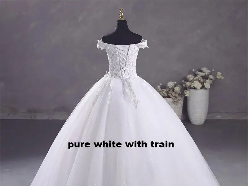 pure White train