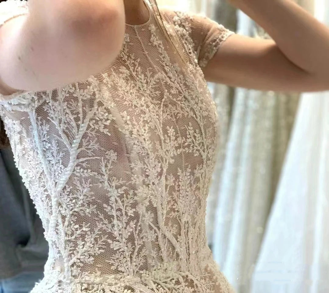 Neo-streetWedding Dresses O-Neck Short Sleeves Bridal Gowns Lace Appliques