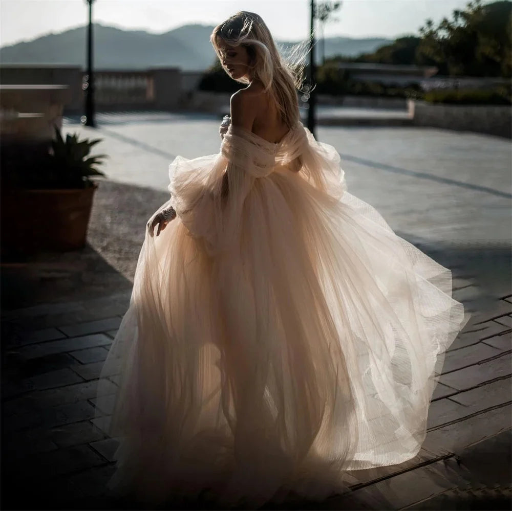 Old-money aestheticWedding Dresses For Woman Long Puff Sleeves Tulle Beach Bridal Gowns