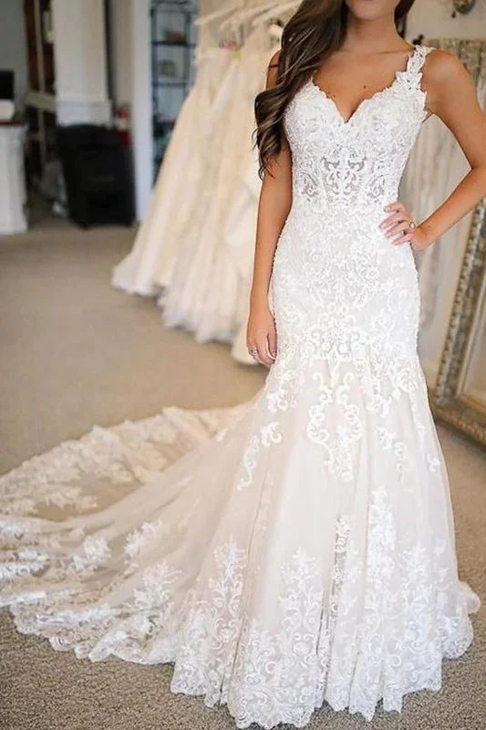 Urban-coolCharming Trumpet/Mermaid Lace Applique V-neck Sleeveless Wedding Dress OKU82