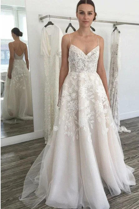 Effortlessly-coolCheap Spaghetti Straps Backless Off White Wedding Dresses with Lace Appliques OKK44 Effortlessly-coolCheap Spaghetti Straps Backless Off White Wedding Dresses with Lace Appliques OKK44